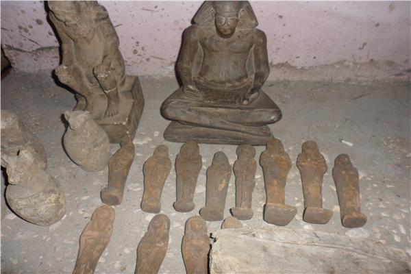 اثار 