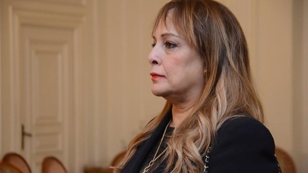 الكاتبة الصحفية إلهام أبو الفتح