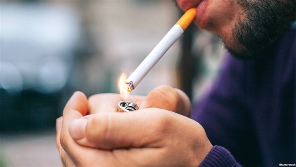 حكم منع الزكاة أو الصدقة عن المدخن