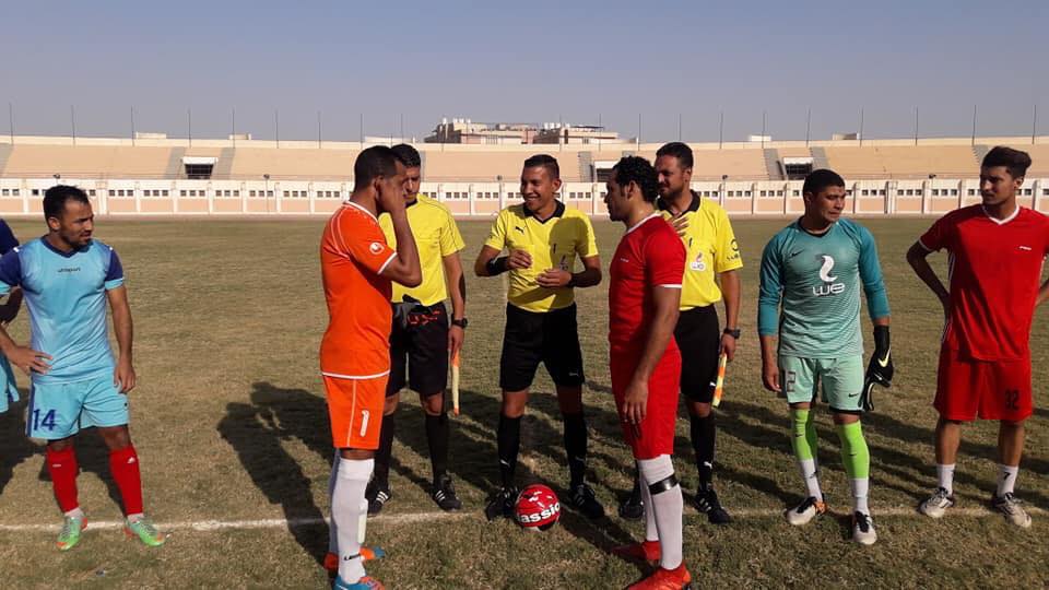 جانب من لقاء الفريقين اليوم جانب من لقاء الفريقين اليوم
