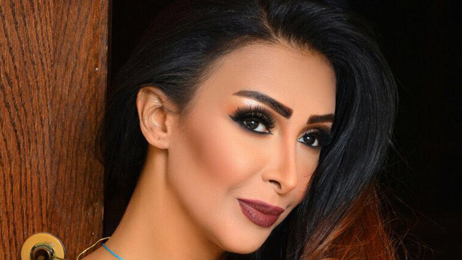 شاهيناز شاهيناز