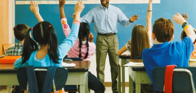 سد عجز المعلمين بالمدارس