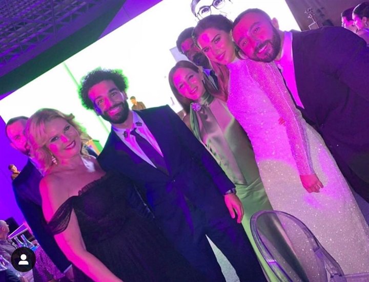 محمد صلاح والنجوم