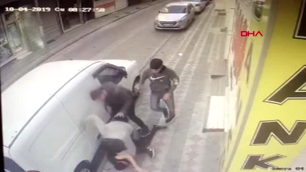 اعتداء أتراك على سوري