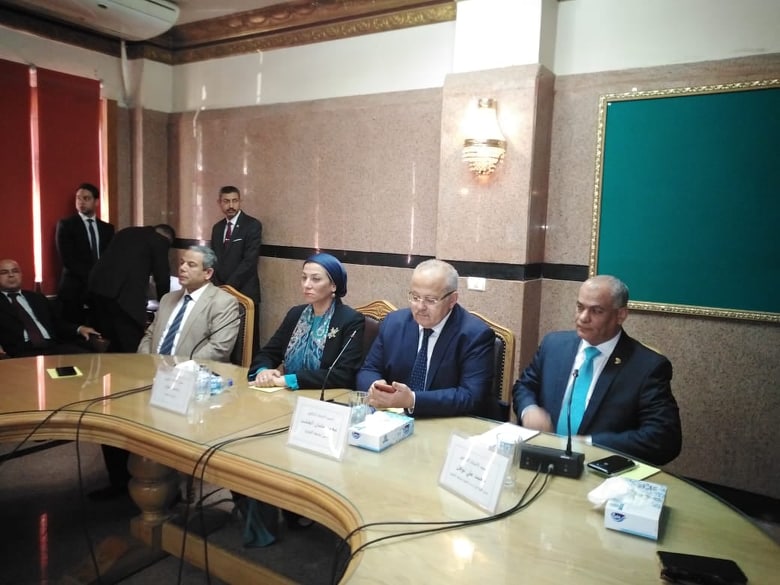 بروتوكول تعاون بين كلية الدراسات الافريقية ووزارة البيئة بروتوكول تعاون بين كلية الدراسات الافريقية ووزارة البيئة