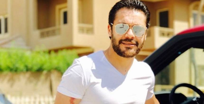 احمد حسن لاعب منتخب مصر السابق  احمد حسن لاعب منتخب مصر السابق