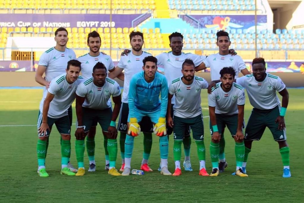 الفريق الأول لكرة القدم بالنادي المصري  