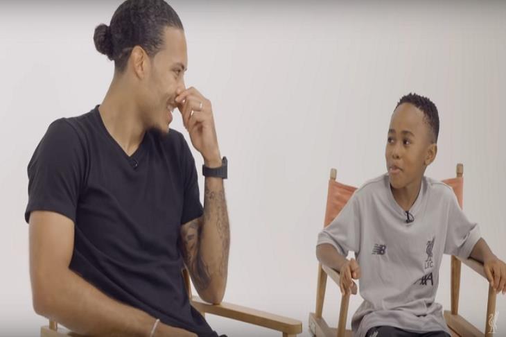 فان دايك مدافع ليفربول