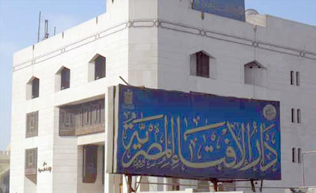 ماذا يفعل من أدرك صلاة الجمعة وفاتته الخطبة؟ الإفتاء تجيب