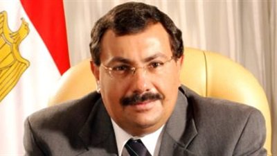 الدكتور طارق كامل وزير الاتصالات الأسبق الدكتور طارق كامل وزير الاتصالات الأسبق