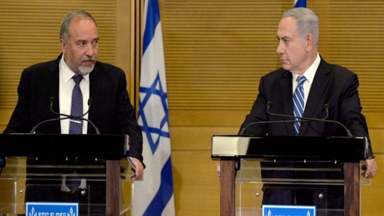 ليبرمان يتهم نتنياهو بالتهرب من مفاوضات تشكيل الحكومة