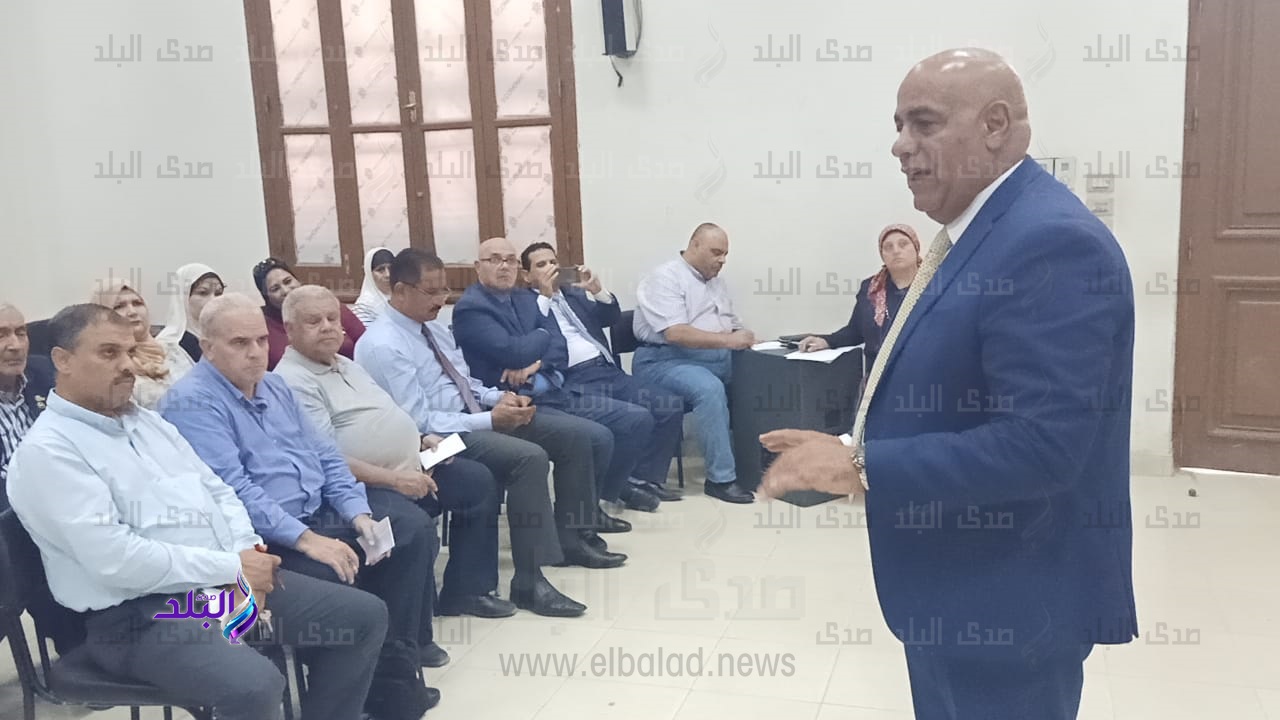 مدير تعليم الجيزة في ورش العمل