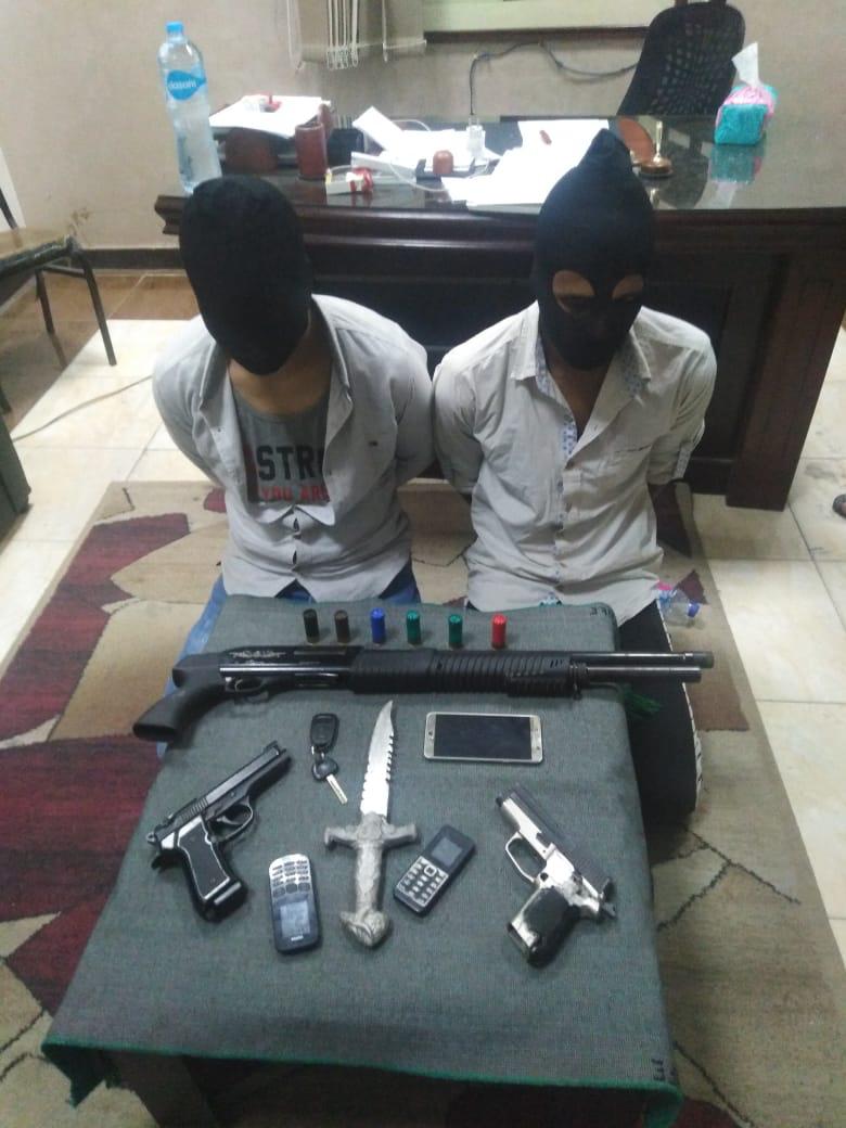 عصابة سرقة السيارات 