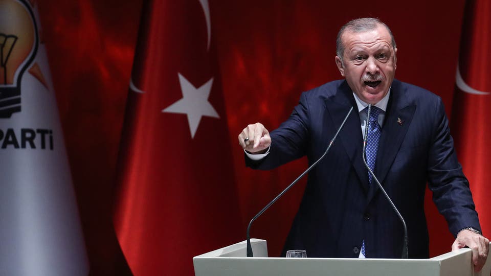 أول تعليق من أردوغان بعد انتشار الجيش السوري على الحدود أول تعليق من أردوغان بعد انتشار الجيش السوري على الحدود