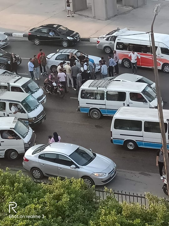 من جانب الحادث من جانب الحادث