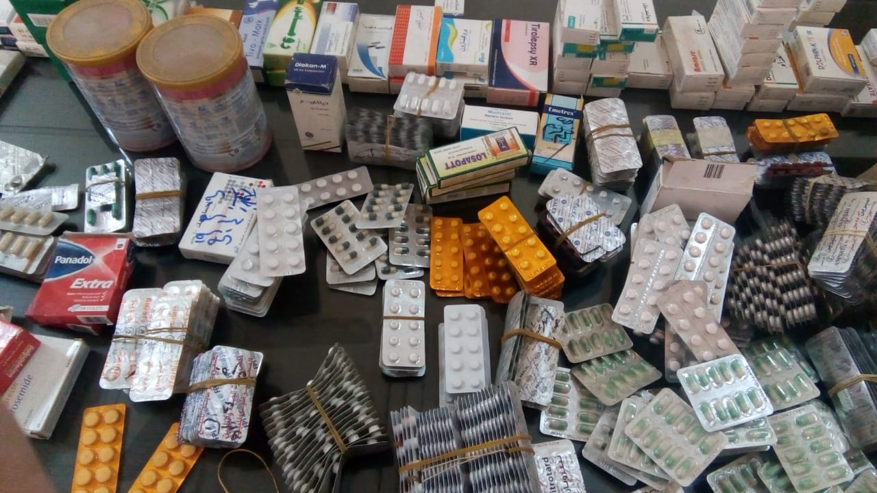 ضبط 70 صنف أدوية محظور تداولها بالصيدليات بالدقهلية ضبط 70 صنف أدوية محظور تداولها بالصيدليات بالدقهلية