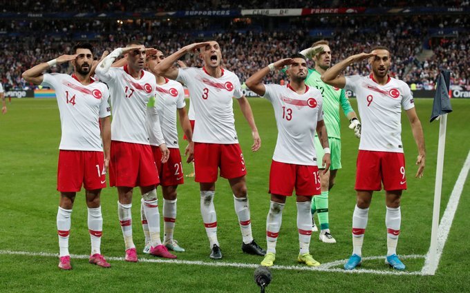 منتخب تركيا 