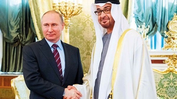 لحظة وصول الرئيس الروسي فلاديمير بوتين إلى دولة الإمارات