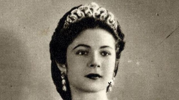 الملكة فريدة الملكة فريدة