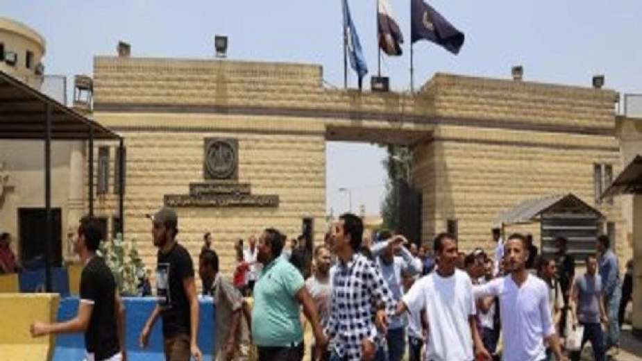 الافراج عن نزلاء السجون 