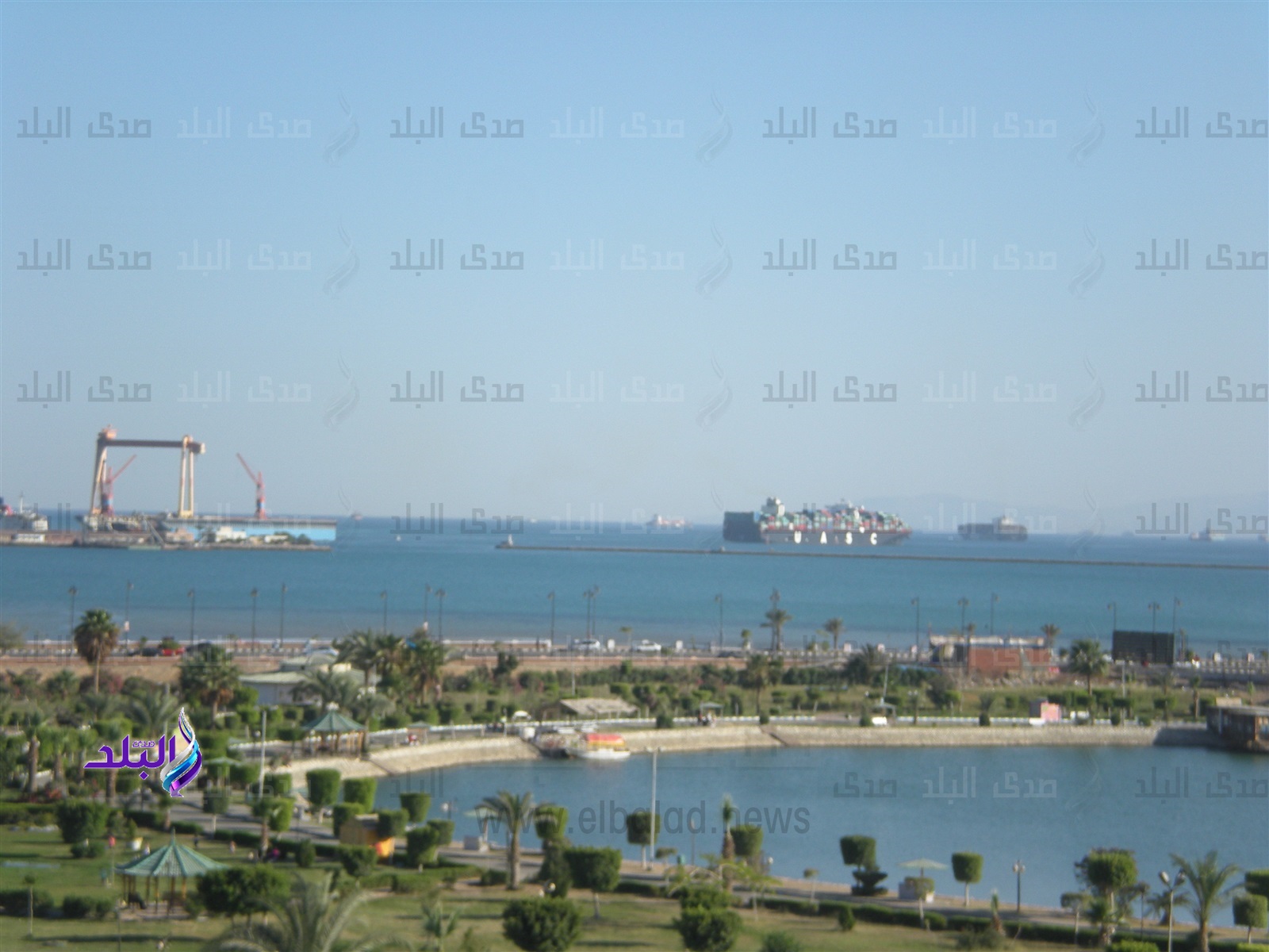 ميناء ميناء
