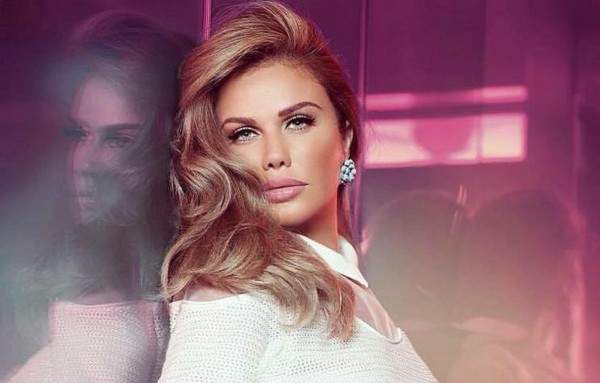 نيكول سابا نيكول سابا