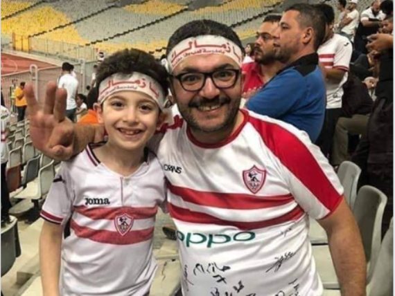 الطفل أدهم مع والده