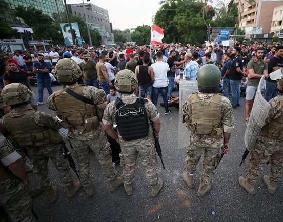 3 دول عربية حذرت مواطنيها من السفر إلى لبنان