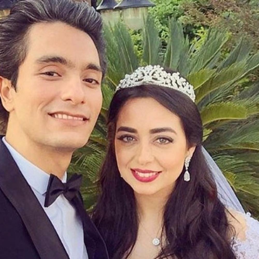 هبة مجدي تُشعل الإنستجرام بإطلالة ساحرة برفقة زوجها