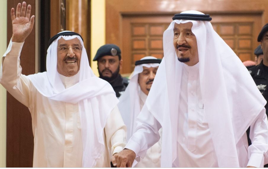 الكويت تكشف أخر التطورات في استئناف إنتاج النفط من المنطقة ا الكويت تكشف أخر التطورات في استئناف إنتاج النفط من المنطقة ا