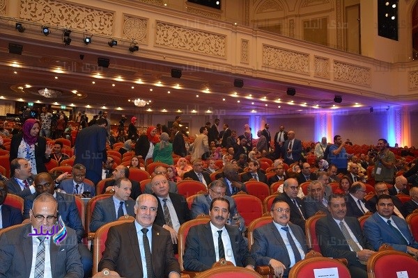 جامعة الفيوم تشارك في أسبوع القاهرة الثاني للمياه 2019