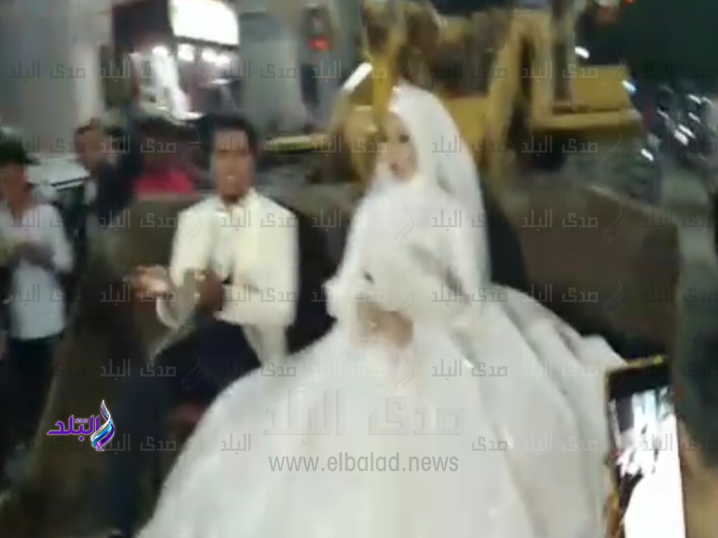 حفل زفاف بالطرابيش في قنا