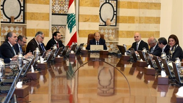 مجلس الوزراء اللبناني ينتهي من مناقشة الورقة الإصلاحية. مجلس الوزراء اللبناني ينتهي من مناقشة الورقة الإصلاحية.