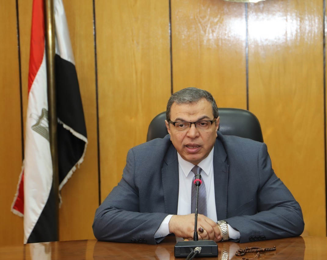 محمد سعفان وزيرالقوى العاملة محمد سعفان وزيرالقوى العاملة