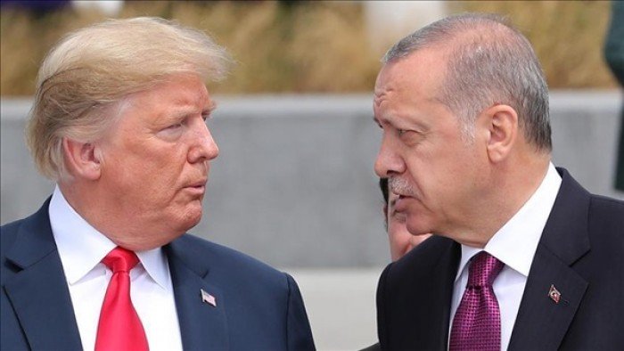 الرئيس الأمريكي دونالد ترامب ونظيره التركي رجب طيب أردوغان