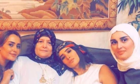 زينة زينة
