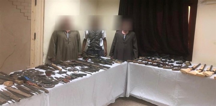المتهمين 