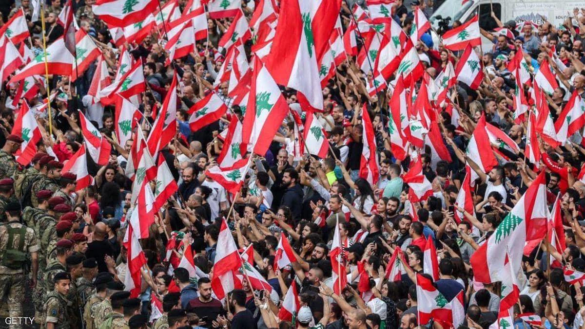 احتجاجات لبنان تدخل يومها الثامن احتجاجات لبنان تدخل يومها الثامن