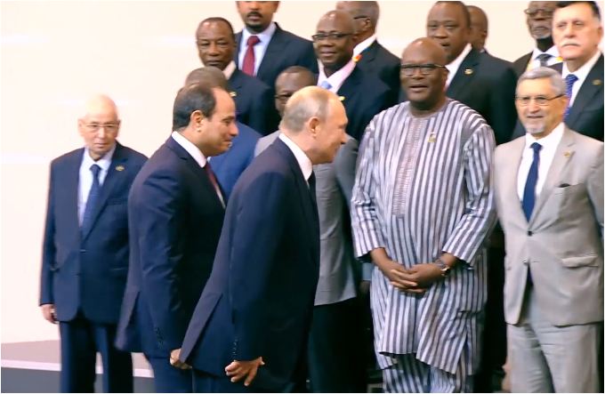 الرئيسان عبد الفتاح السيسي وفلاديمير بوتين الرئيسان عبد الفتاح السيسي وفلاديمير بوتين