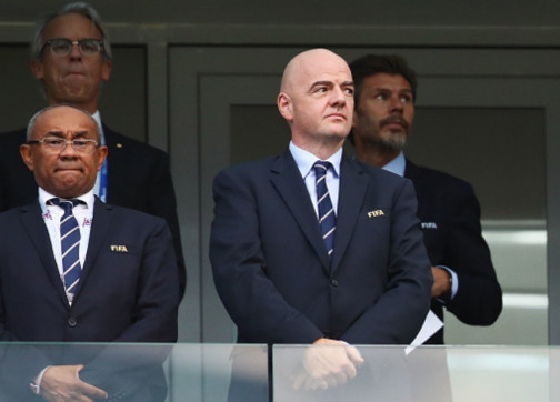 رئيس الفيفا والكاف