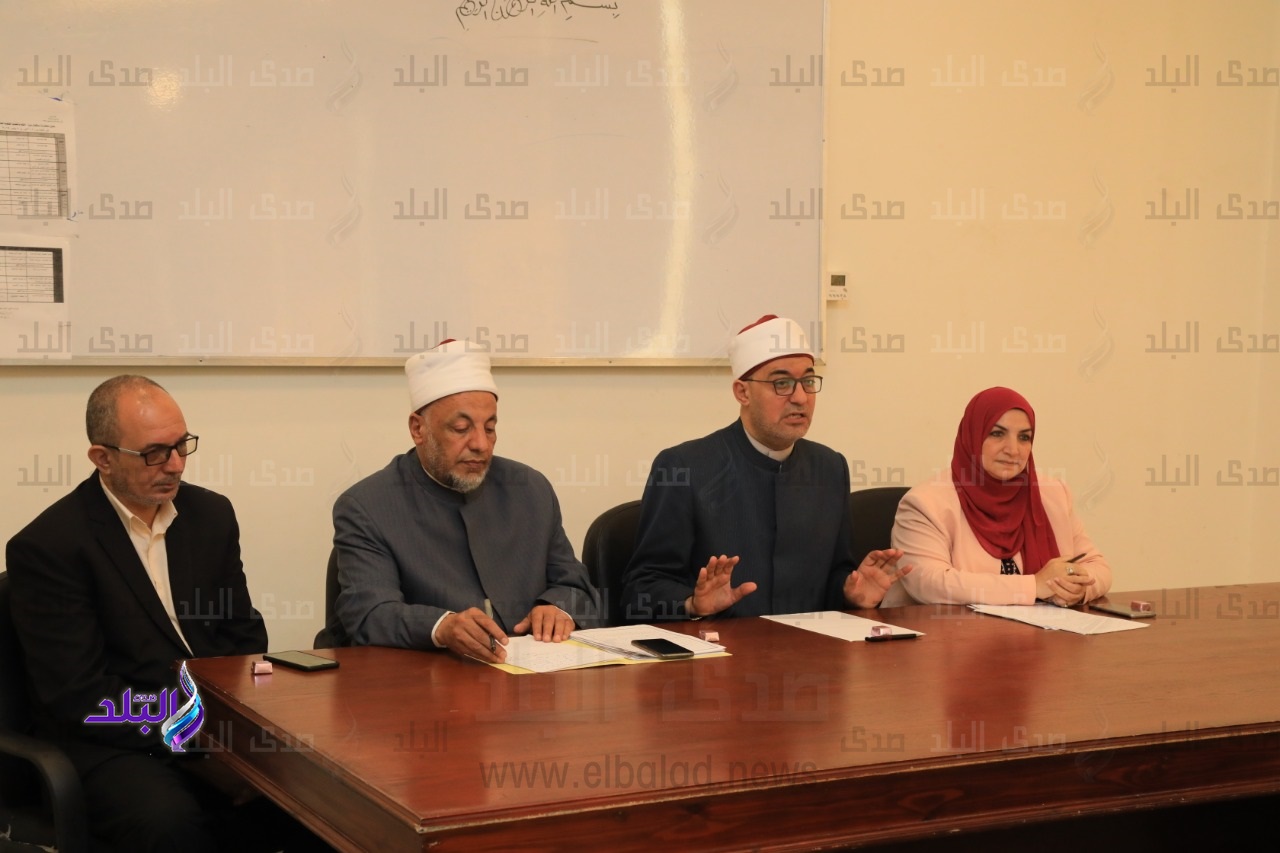 أمين البحوث الإسلامية يلتقي مديري مناطق وعظ الجمهورية