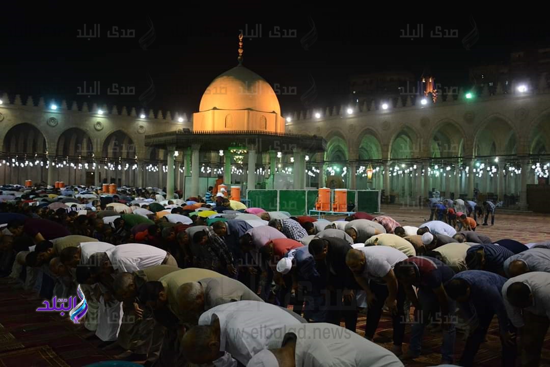 دعاء يوم الجمعة ووقت ساعة الإجابة فيه