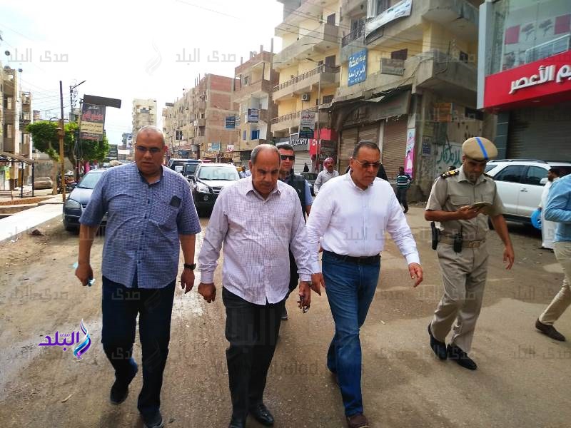 الأمطار تطيح برئيس مدينة أبوحماد بالشرقية