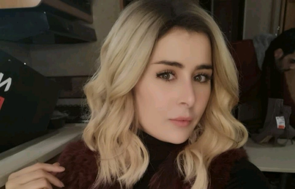 عائشة بن احمد 