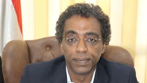 الدكتور أحمد عواض رئيس الهيئة العامة لقصور الثقافة الدكتور أحمد عواض رئيس الهيئة العامة لقصور الثقافة