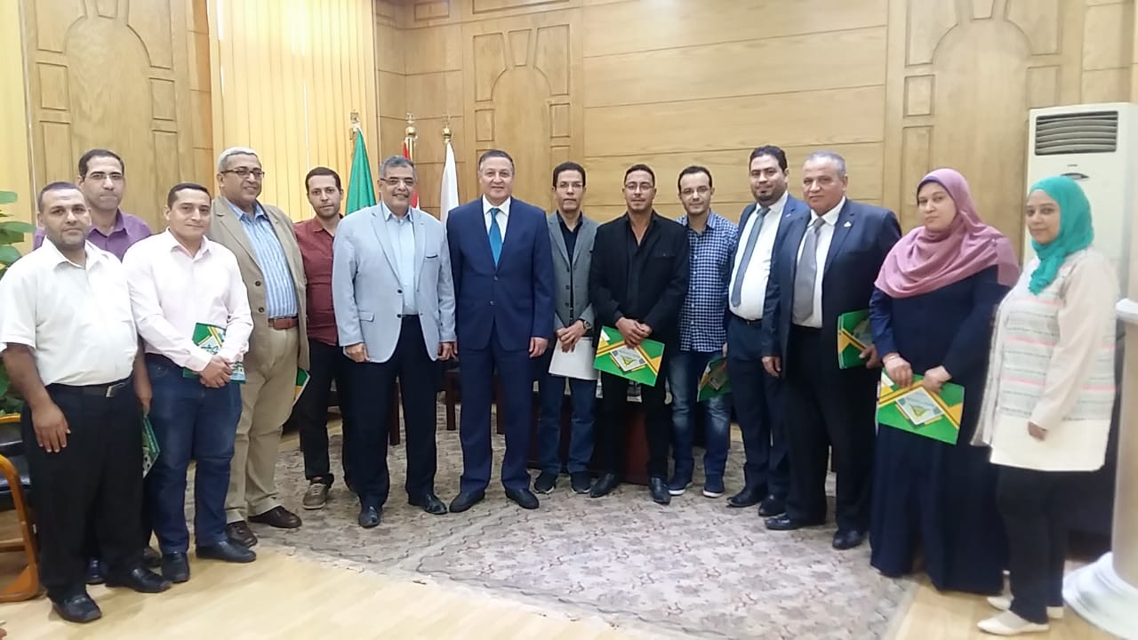 رئيس جامعة بنها رئيس جامعة بنها
