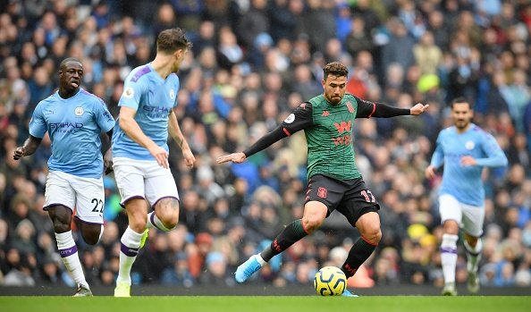 تريزيجيه أمام مانشستر سيتي