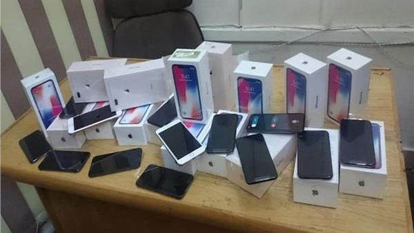إحباط محاولات تهريب تليفونات محمولة إحباط محاولات تهريب تليفونات محمولة
