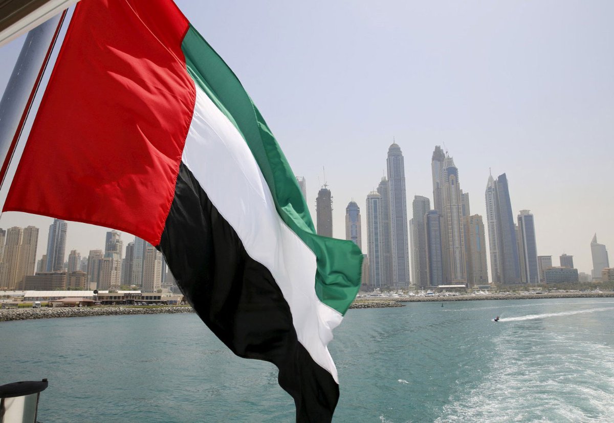 الامارات الامارات