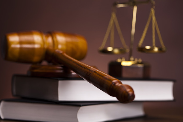 التحقيق مع أعضاء هيئة التدريس